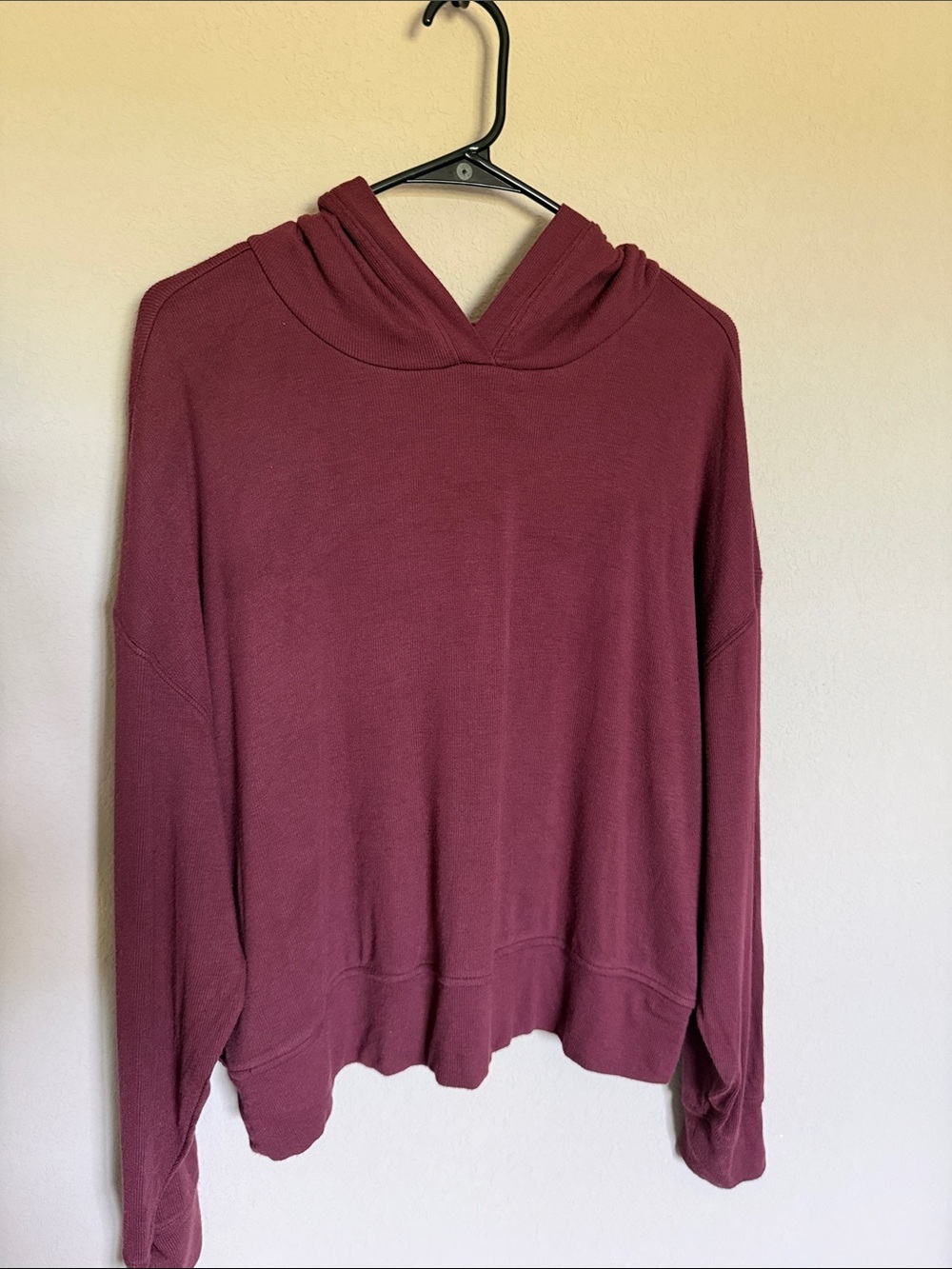 nuuds Merlot Hooded Slinky Rib Pullover Sweatshirt